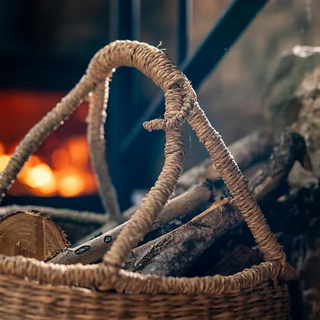 Genciana, Con Encanto En La Montana Leonesa