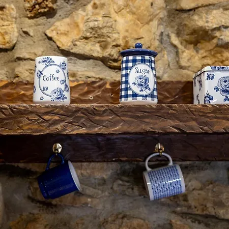 Genciana, Con Encanto En La Montana Leonesa Holiday home