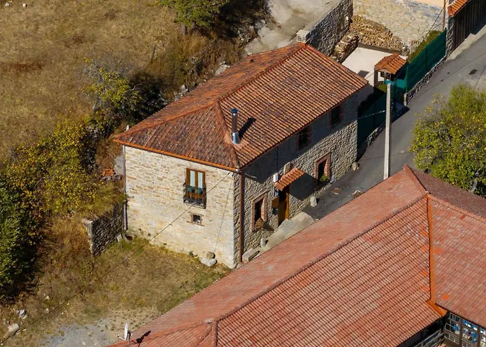 Сasa de vacaciones Genciana, Con Encanto En La Montaña Leonesa Cuevas de Vinayo
